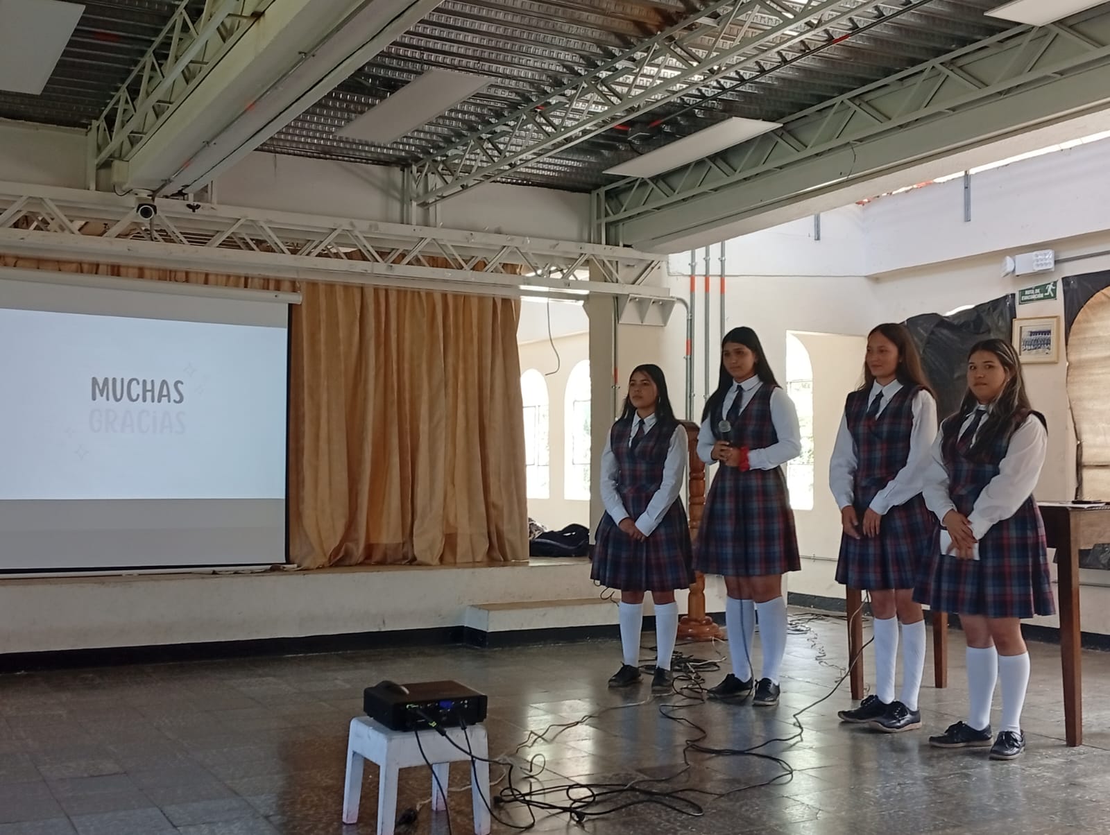 Jornada institucional con la comunidad educativa